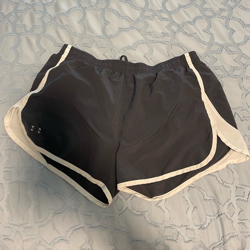 womens grey under armour shorts size large